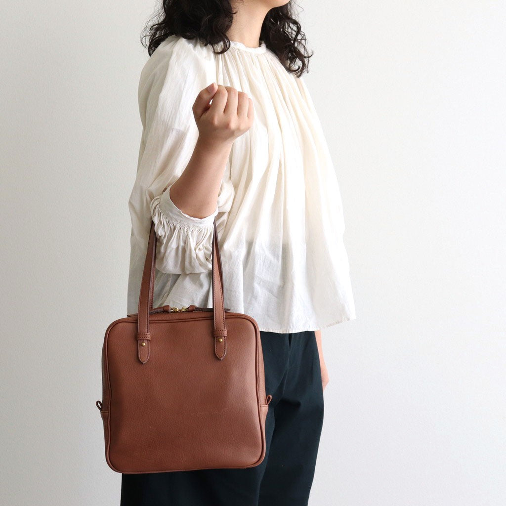 square hand bag #antique brown
