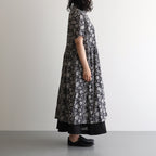 80s VOILE TWO TONE FLOWER PRINT REGULAR COLLAR S/SL DRESS #9982 BLACK x Lt BEIGE PRINT [NSL25084]