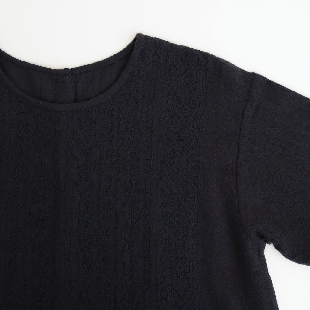 BOILED WOOL PLAIN CREW NECK EMB DRESS #3900 NAVY [NMDS25604]