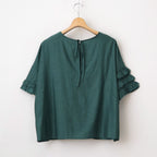 葉影のリズム：Frilled sleeves blouse #forest green [11261-02307]