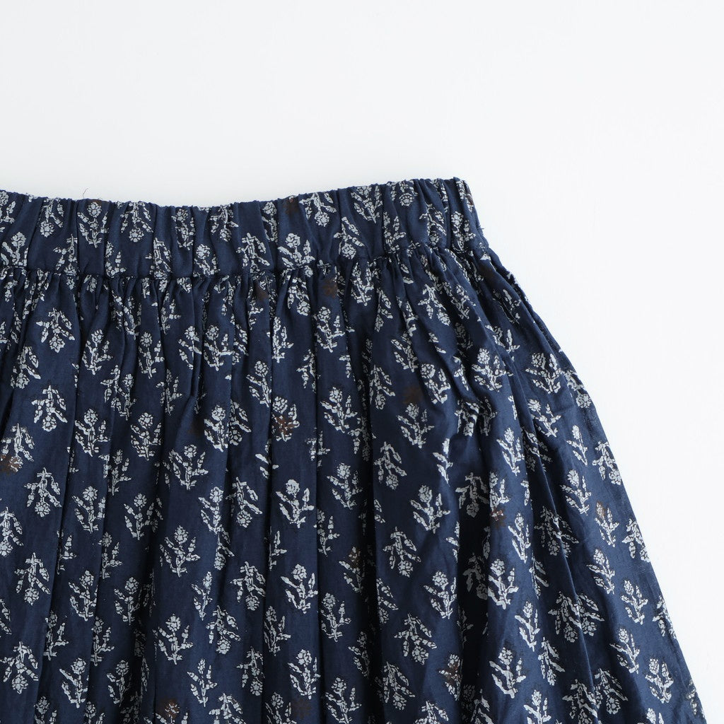 80s COTTON VOILE FLOWER BLOCK PRINT RAJASTAN TUCK GATHERED SKIRT WITH LINING #3900 NVY (NAVY BASE) [NMDS25555]