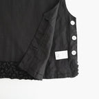 L.G.D. FRILL DECORATION BUTTON BIB #Black [no.8223]