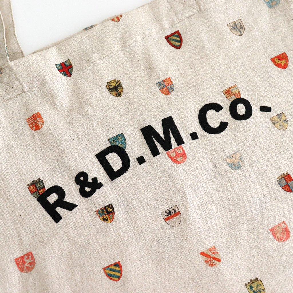 C/L COAT OF ARMS TOTE BAG BAG #Flax [no.7498] – DOKODO