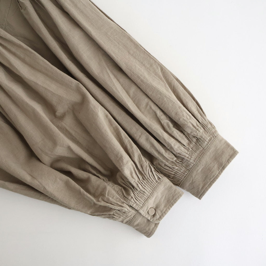 HANDWOVEN HEAVY COTTON PLAIN BACK OPENING STAND COLLAR SHIRT WITH MINI PINTUCK #8300 BEIGE/BLACK SELVAGE [INMDS25722]
