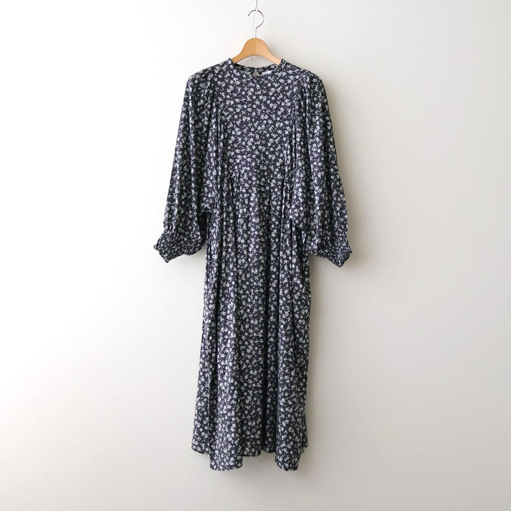 フラワープリント/ナチュラルタイプライター バンドカラータックギャザーOP #003 フラワードットクロ [PA260OP030]