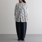 LIBERTYFABRICS Flared blouse #Keighley [26F-SH013-LP]