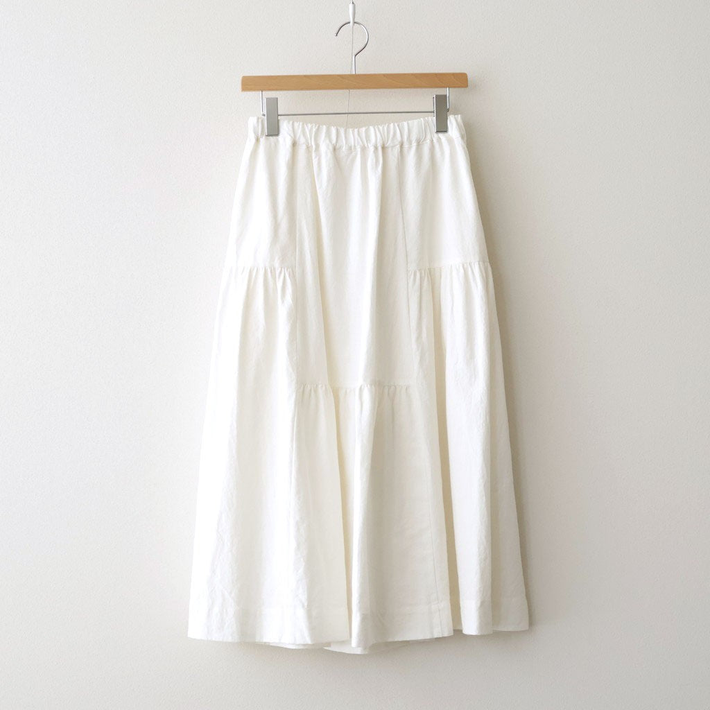 此処にある：ティアードスカート #off white [13261-03212]