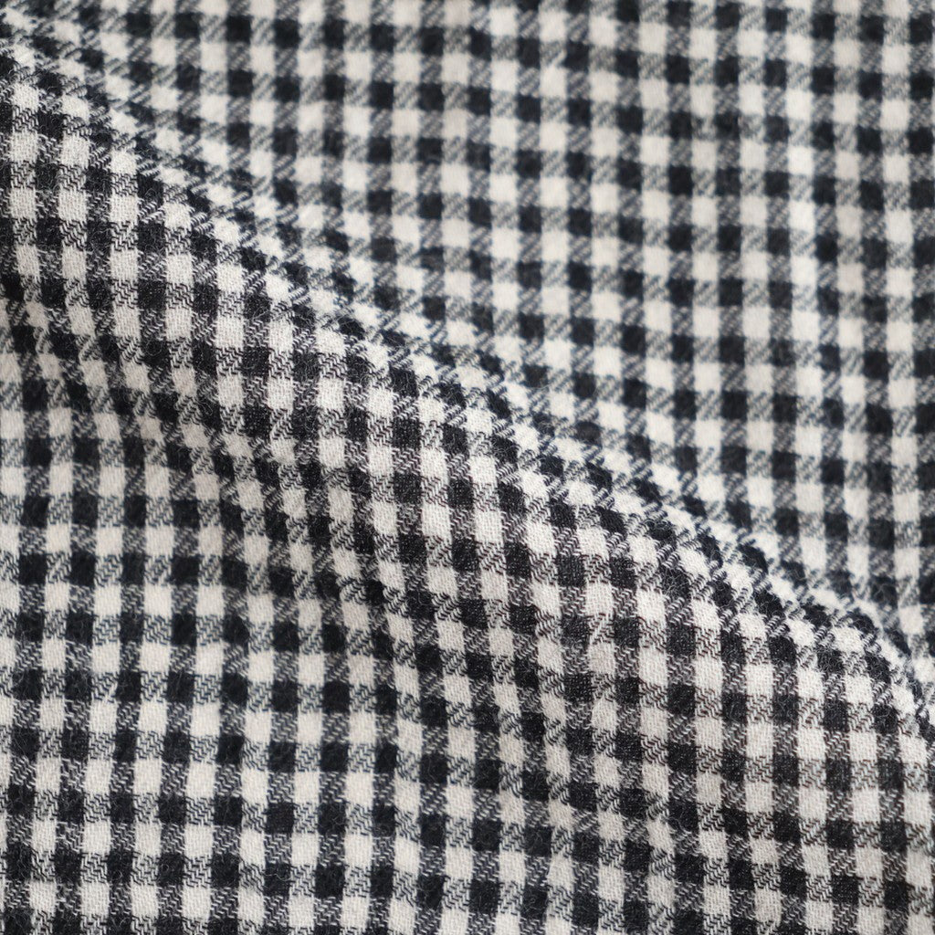 BOILE WOOL SMALL GINGHAM CHECK BOILED WOOL SMALL GINGHAM CHECK STOLE #9981 BLK (BLACK/ECRU SAND CHECK) [NMDS26586]