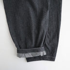 夜の散歩 Wide tapered trousers #Black [26F-PT062-CSD]