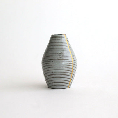 Nut-shaped vase #Assort [2409-114]