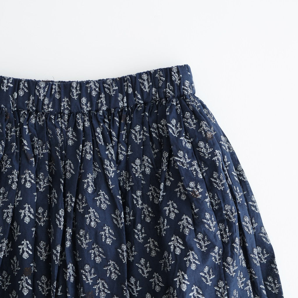 80s COTTON VOILE FLOWER BLOCK PRINT RAJASTAN TUCK GATHERED SKIRT WITH LINING #3900 NVY (NAVY BASE) [NMDS25555]