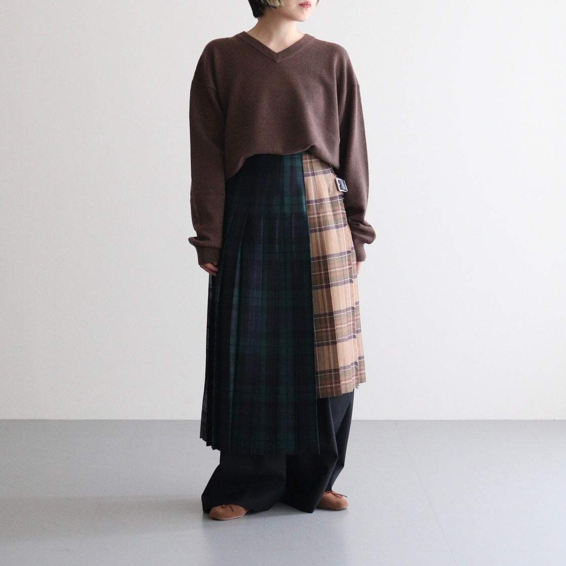【 O'NEIL OF DUBLIN × UNFIL 】worsted wool asymmetry kilt skirt #mulch B [WVFL-UW134]