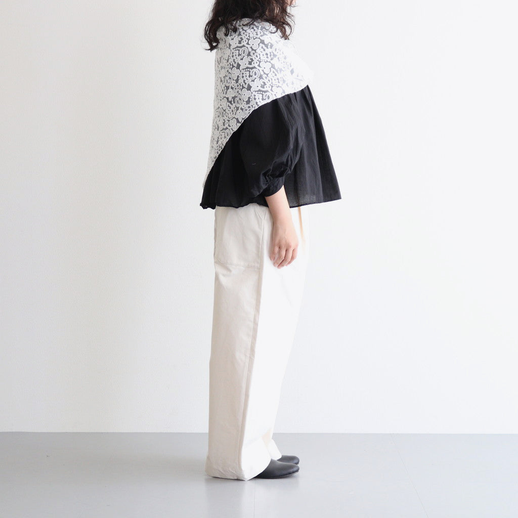 CROWN MOTIF LACE TRIANGLE STOLE #White [no.7531]
