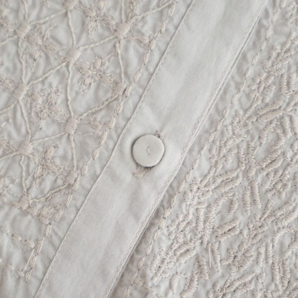 60s ORGANIC CAMBRIC WITH EMB BANDED COLLAR EMB SHIRT #9200 LT GREY [NMDS26221]