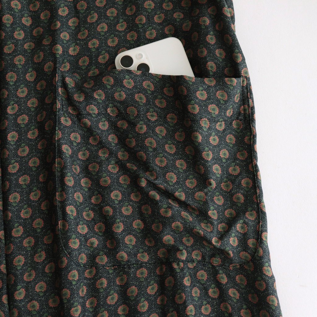 LEO ROBE #BLACK [26-0001A]