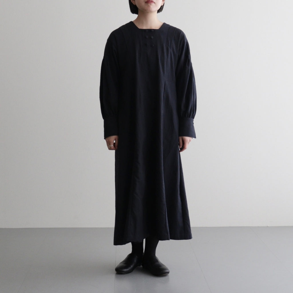 冬の肖像 Square Neck tucked dress #black [TLF-126-op006-cst]
