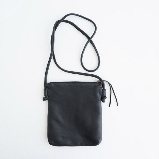 ALL PLAIN SHOULDER POUCH #9900 BLACK [SVMDS2501P]