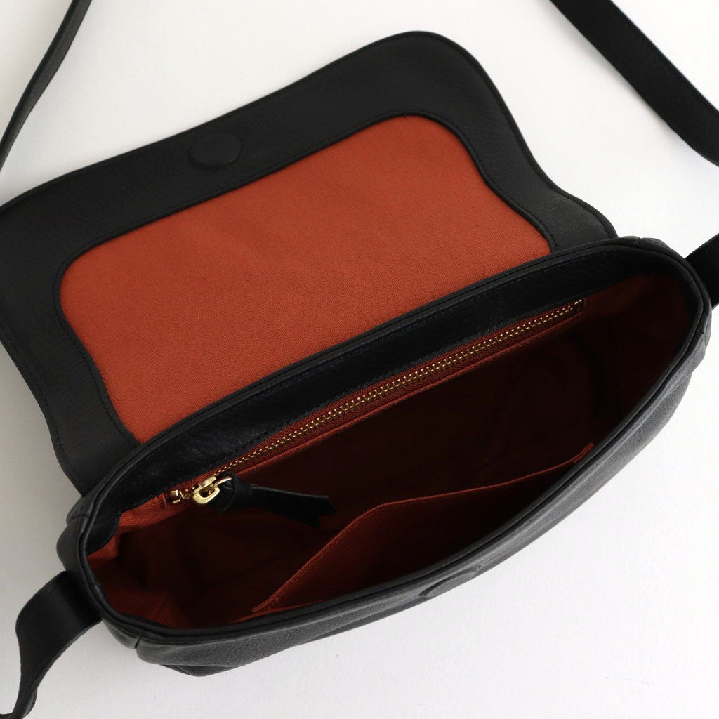 plain shoulder bag #black