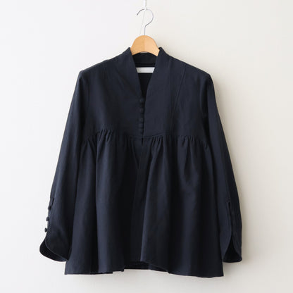 冬の肖像 Funnel neck over blouse #black [TLF-126-sh007-cst]