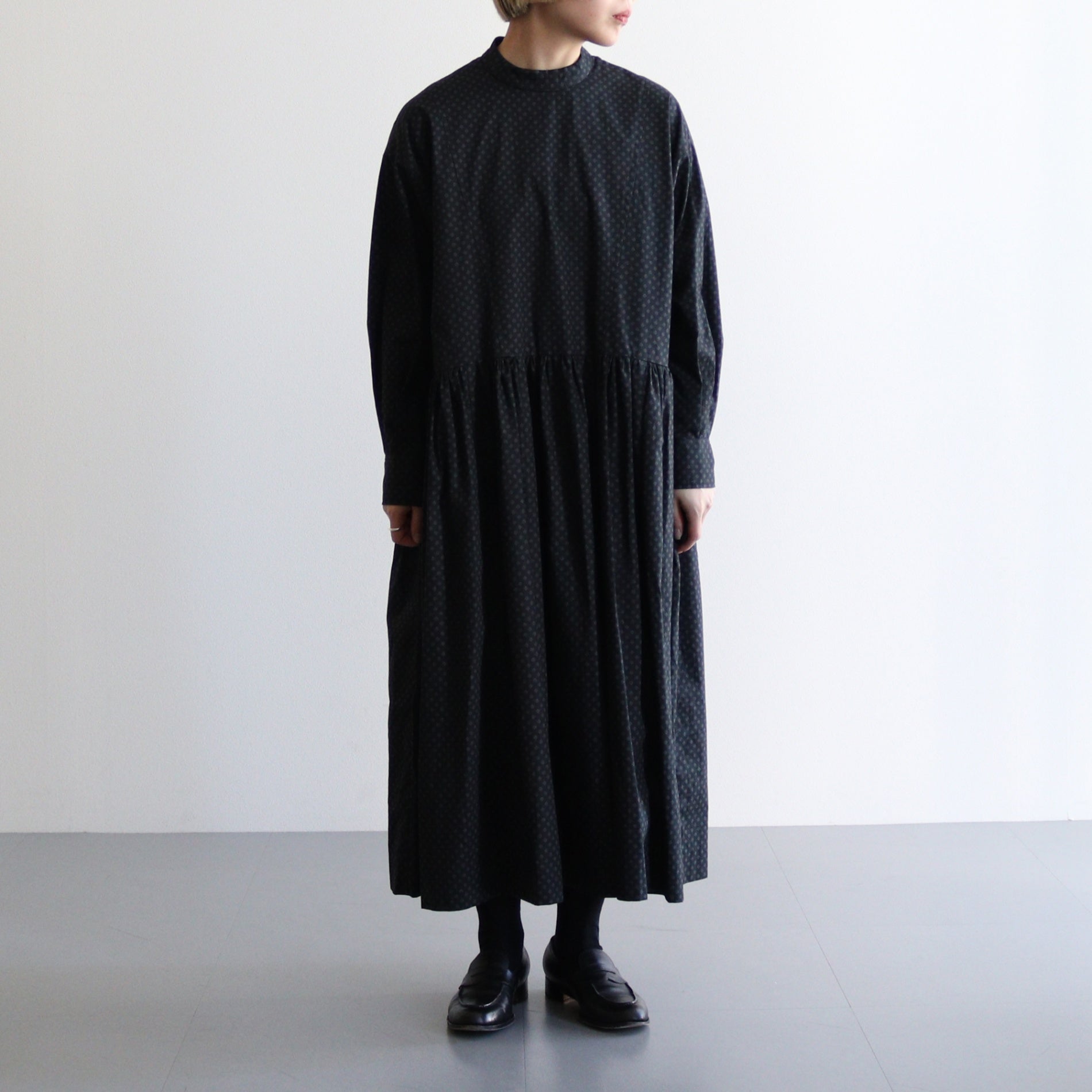 明滅する風景 Stand collar shirt dress #black/grey [TLF-125-op007-gp]