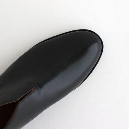 Gypsy - Smooth kip leather #BLACK [AU_01_81]