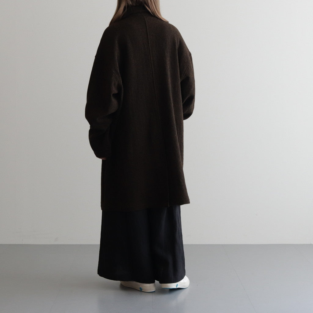 モデル : 身長159cm　着用サイズ : 3
