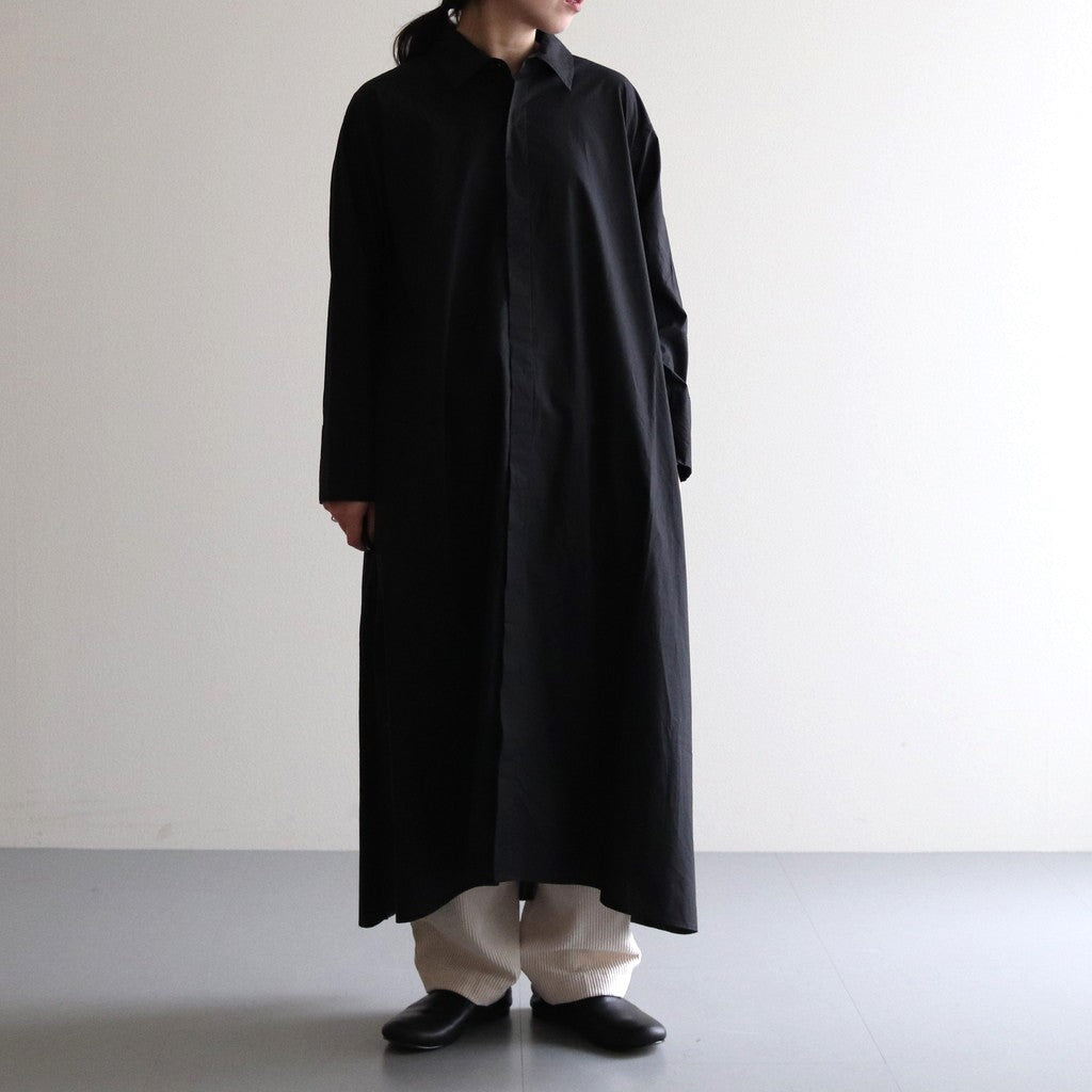 モデル : 身長151cm　着用サイズ : F