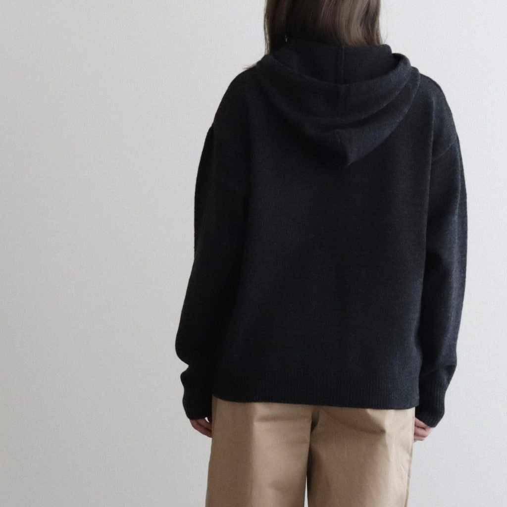 女性モデル(キムラ):159cm　着用サイズ:F