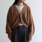 モデル : 身長151cm　着用サイズ : F