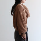モデル : 身長151cm　着用サイズ : F