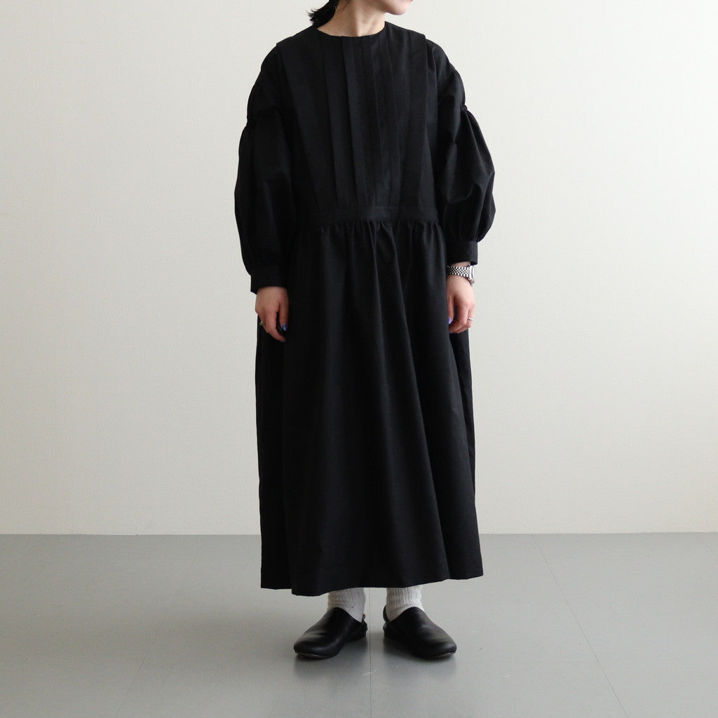 女性モデル(イノウエ):151cm　着用サイズ:F
