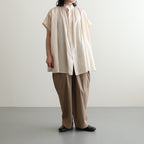 女性モデル(イノウエ):151cm　着用サイズ:F