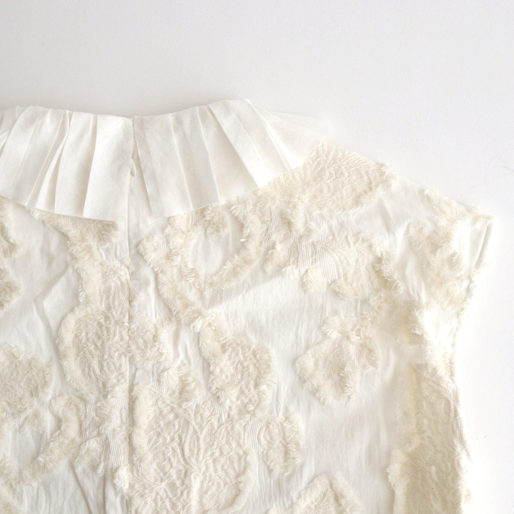 B.C.J RUFFLED COLLAR NO SLEEVE BLOUSE #natural [no.6898]