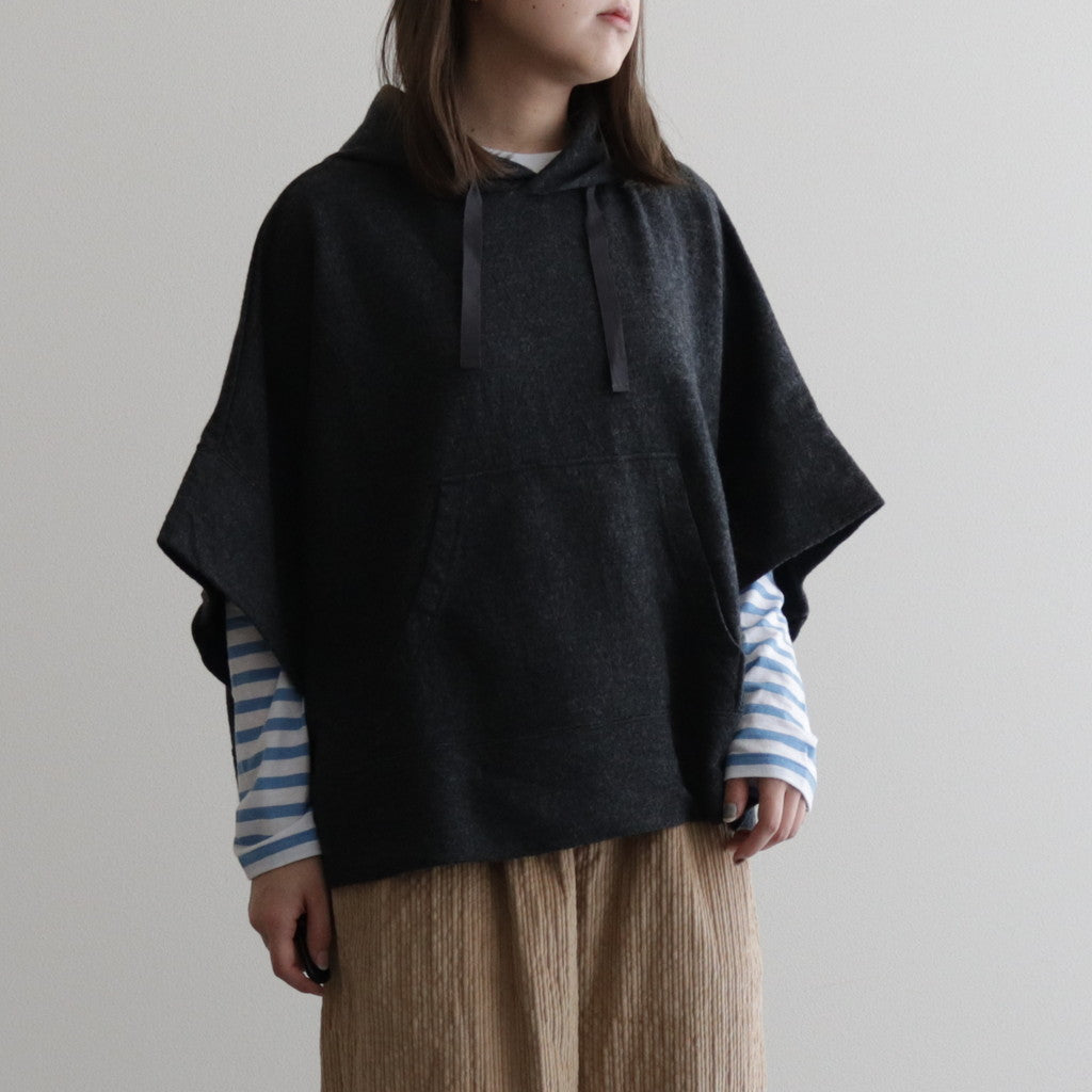 女性モデル(キムラ):159cm　着用サイズ:F