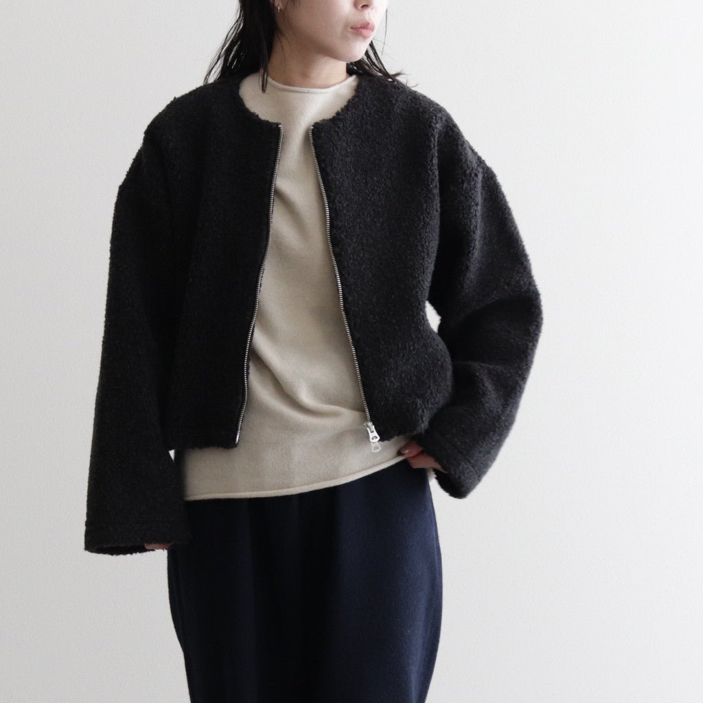 女性モデル(イノウエ):151cm　着用サイズ:F