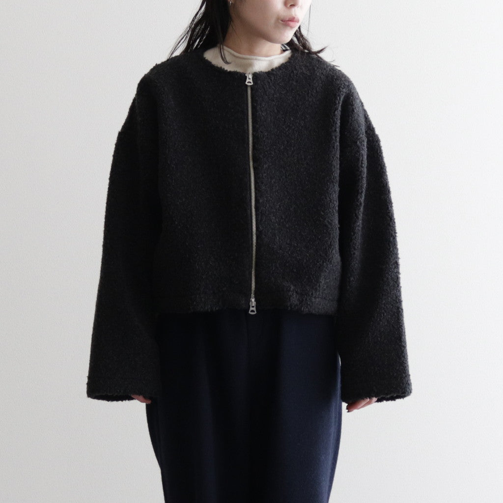 女性モデル(イノウエ):151cm　着用サイズ:F