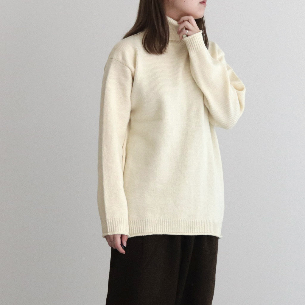 女性モデル(キムラ):159cm　着用サイズ:F