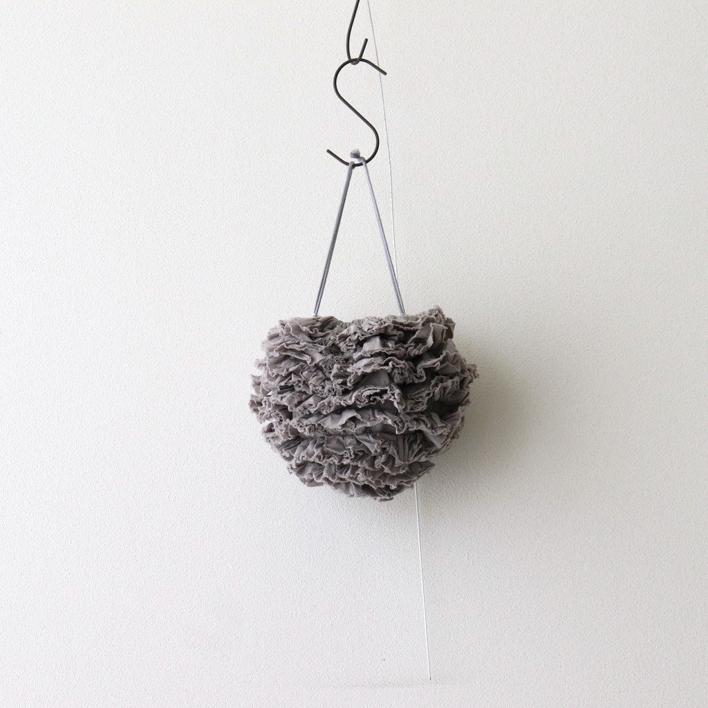 G.D FRILL POM POM FLOWER BAG #gray [no.6862]