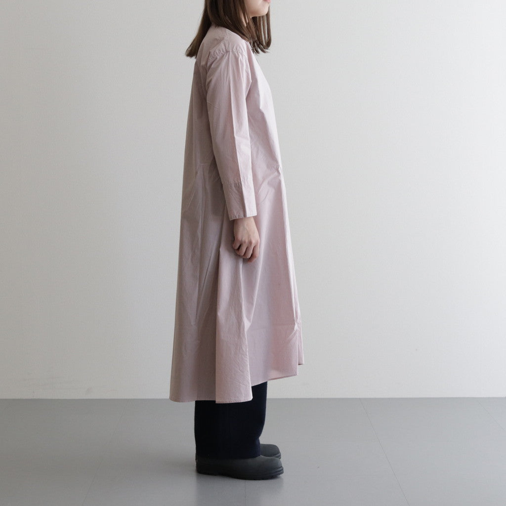 モデル : 身長159cm　着用サイズ : F