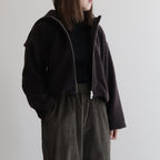 モデル : 身長159cm　着用サイズ : F