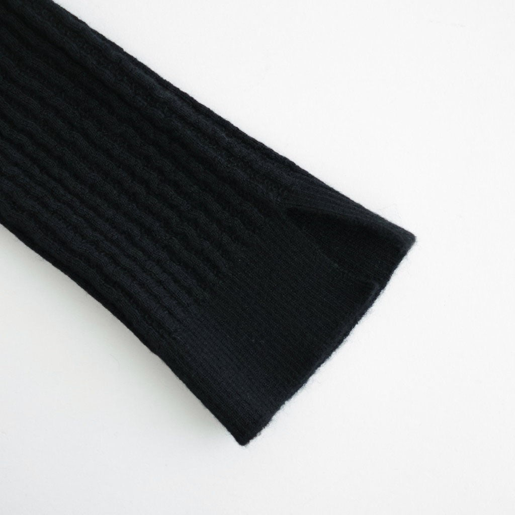 存在すること：ニットプルオーバー #black [13253-12107]