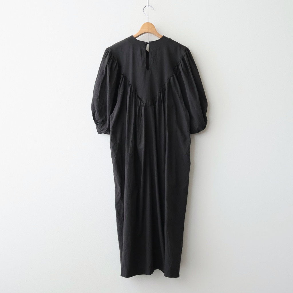 うすれかけた記憶 Embroidered yoke dress #black [TLF-226-OP009-csl]