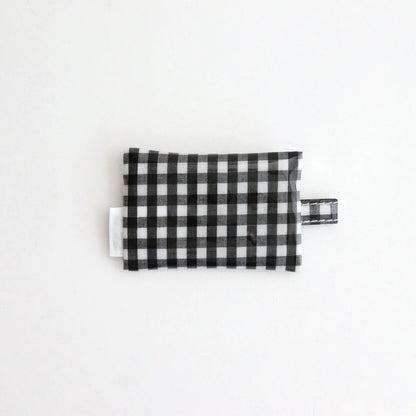 FLAT POUCH MINI #GINGHAM BLACK [TMB-2352A]