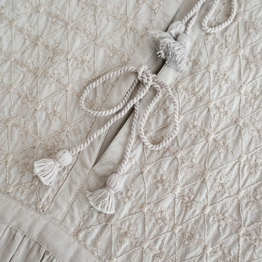 60s ORGANIC CAMBRIC WITH EMB BANDED COLLAR EMB TUNIC #9200 LT GREY [NMDS26222]