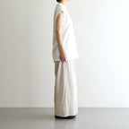 Sleeveless top #White [TLF-225-cs001-ocj]