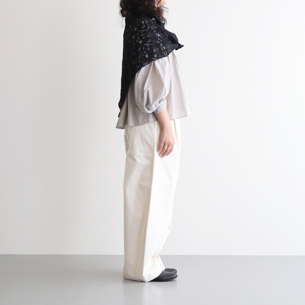 CROWN MOTIF LACE TRIANGLE STOLE #Black [no.7531]