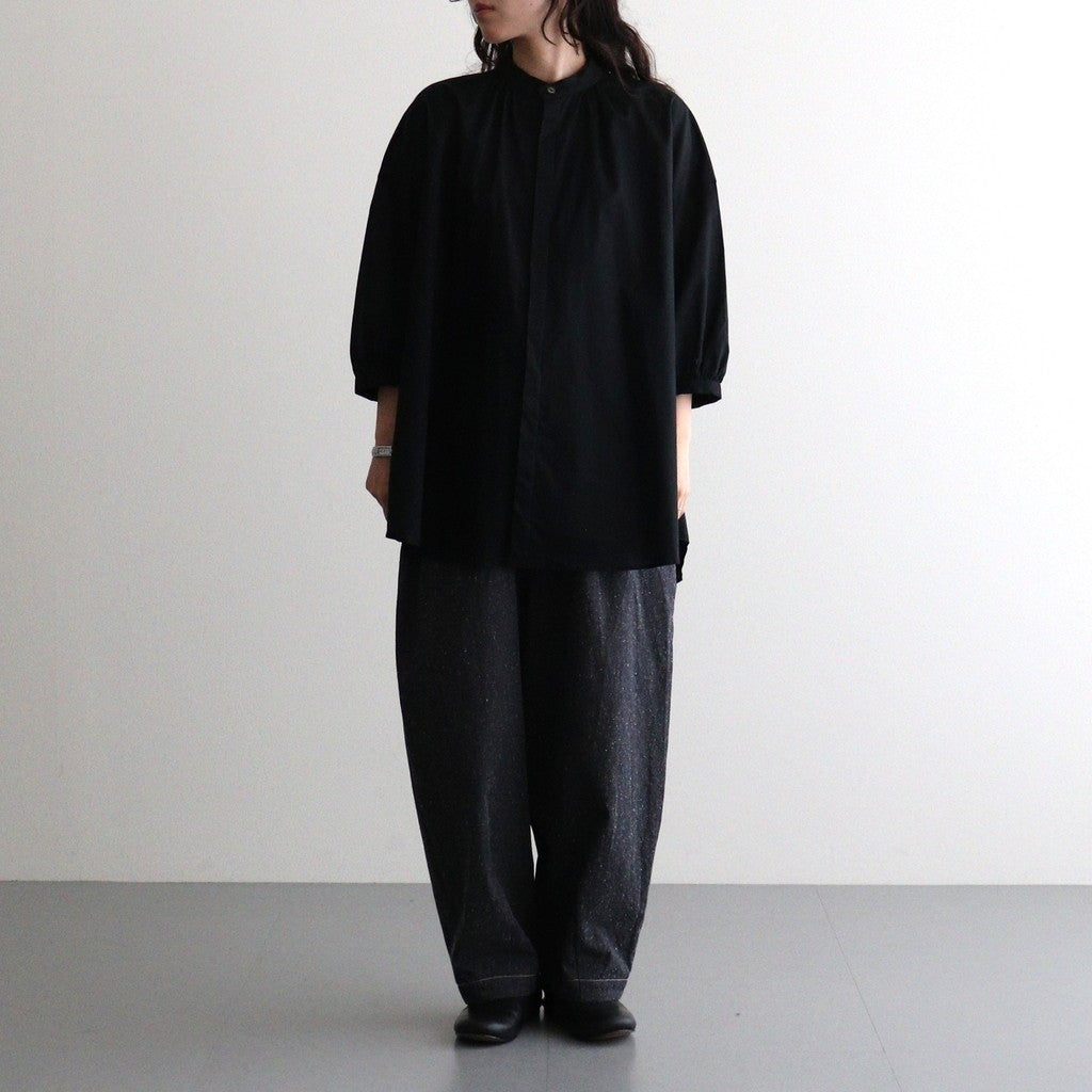 沈黙の音色 Flared blouse #Black [26F-SH001-CL]