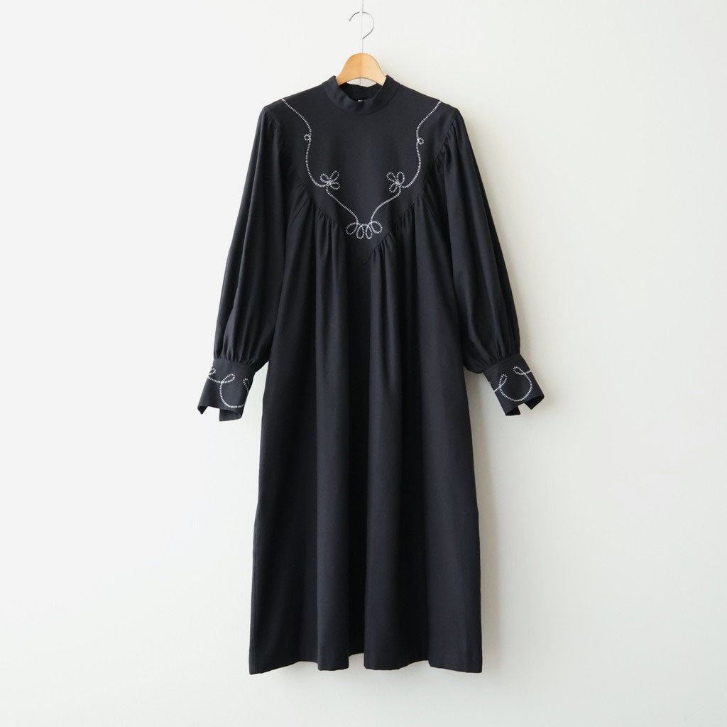 夢詠み Embroidered-Yoke dress #Black [26F-OP1412-CWF]