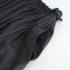 葉影のリズム： Frill gathered pants #earth charcoal [11261-02213]