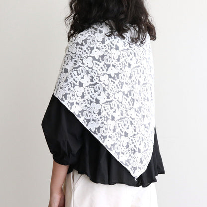 CROWN MOTIF LACE TRIANGLE STOLE #White [no.7531]